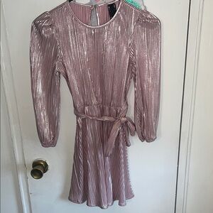 2hip girls size 8 Shimmering Pink Dress with Belt
